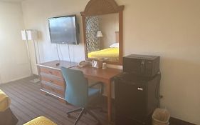 Express Inn & Suites